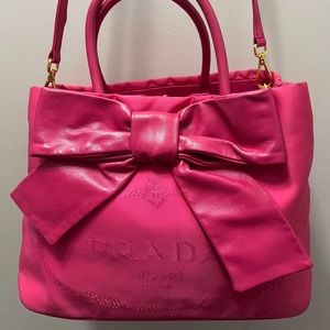 AUTHENTIC PRADA TWOWAY SLING BAG